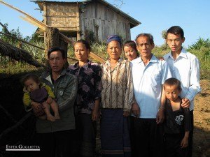 La familia en Ban Chom Cheng